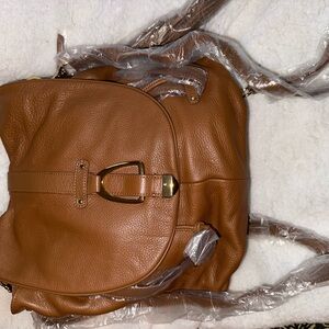 Elegant Tan Leather Women's Bag